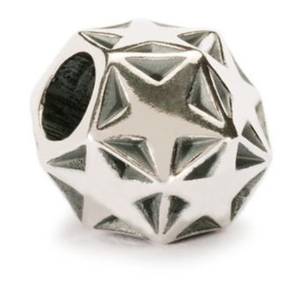 Elegant Silver Geometric Charm Star bead by Trollbeads - Picture 2 of 4
